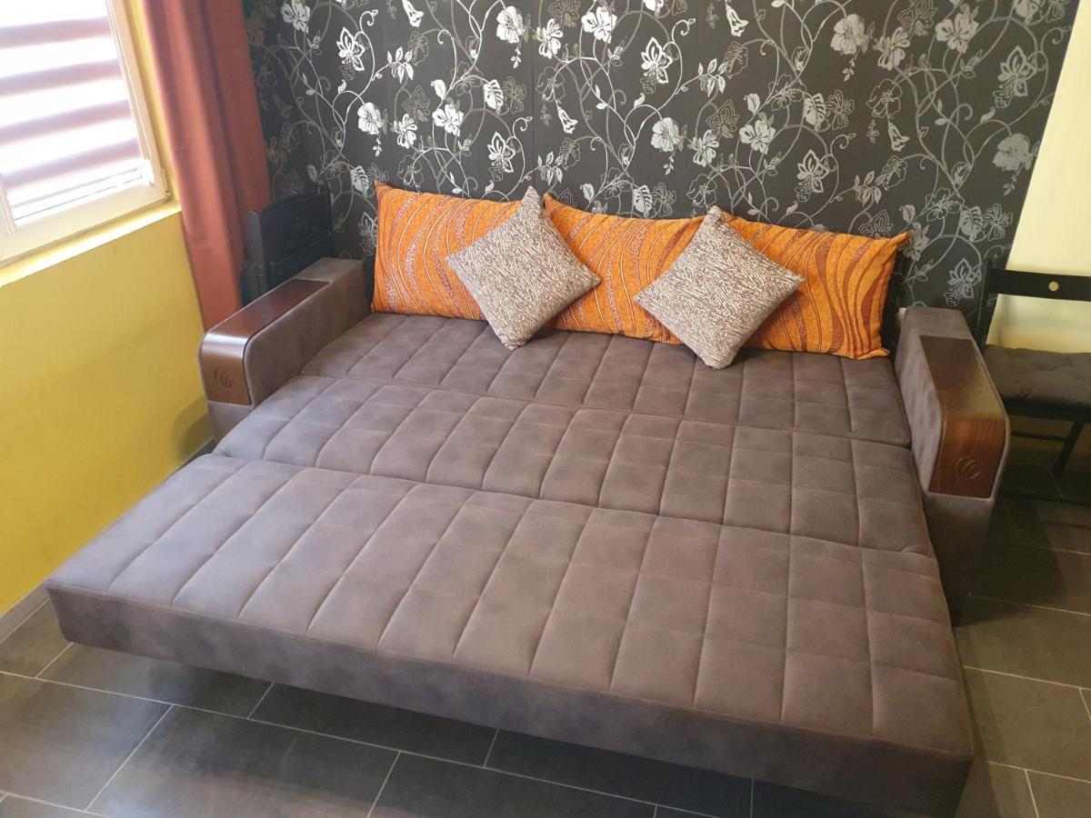 Eli Apartment Burgas Luaran gambar